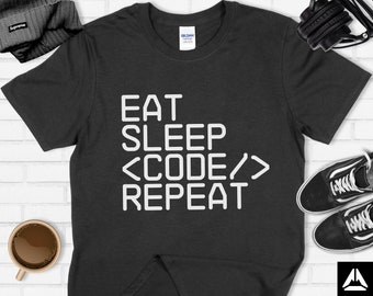 Ät sov kod upprepa tröja: Rolig kodare IT-nörd