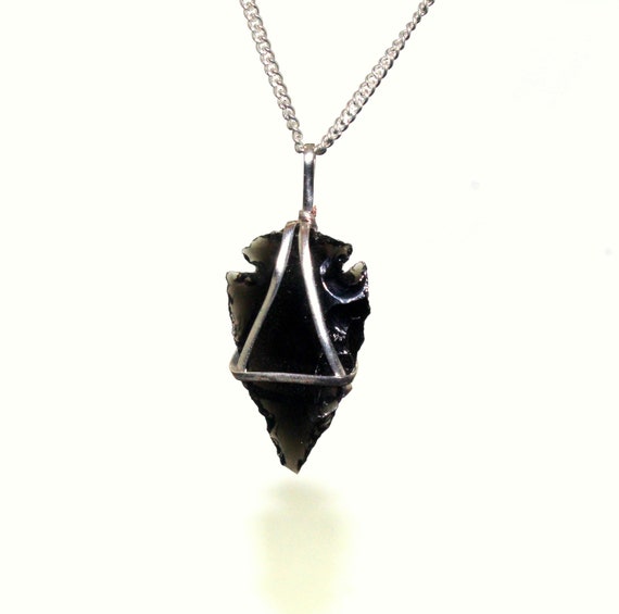 Obsidian store arrowhead necklace
