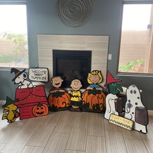 Charlie Brown fan art yard display The Great Pumpkin