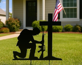 Soldier Kneeling at Cross Metal Sign – Indoor Outdoor Memorial Yard Stake – Personalized Option – Free Shipping