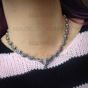 Skull necklace, skull choker necklace, womens necklace,  mens jewelry, punk jewelry,  goth necklace, silver skulls, skull toggle clasp, emo