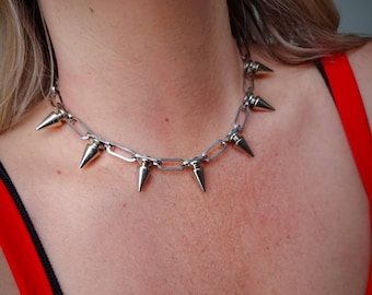 Silver spike rivet paperclip chain necklace