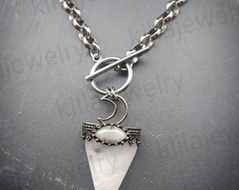 Chunky crystal quartz gemstone pendant necklace with toggle bar clasp