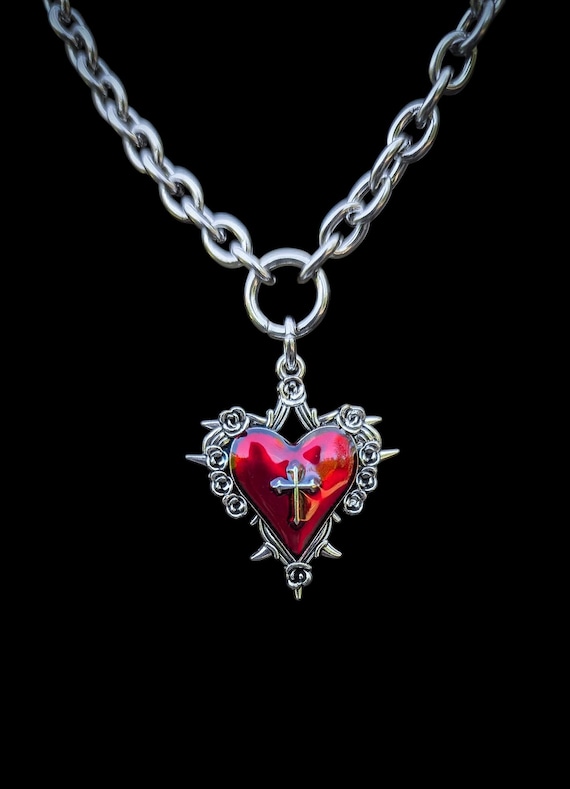 Gothic Red Thorned Heart Pendant Necklace - Etsy
