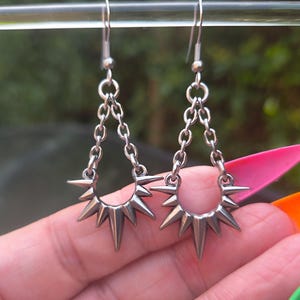 chain and spike dangle earrings