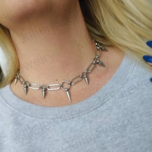 Gargantilla con cadena de púas, collar con púas, púas plateadas, joyería punk, joyería para hombre, collar para mujer, joyería gótica, collar gótico