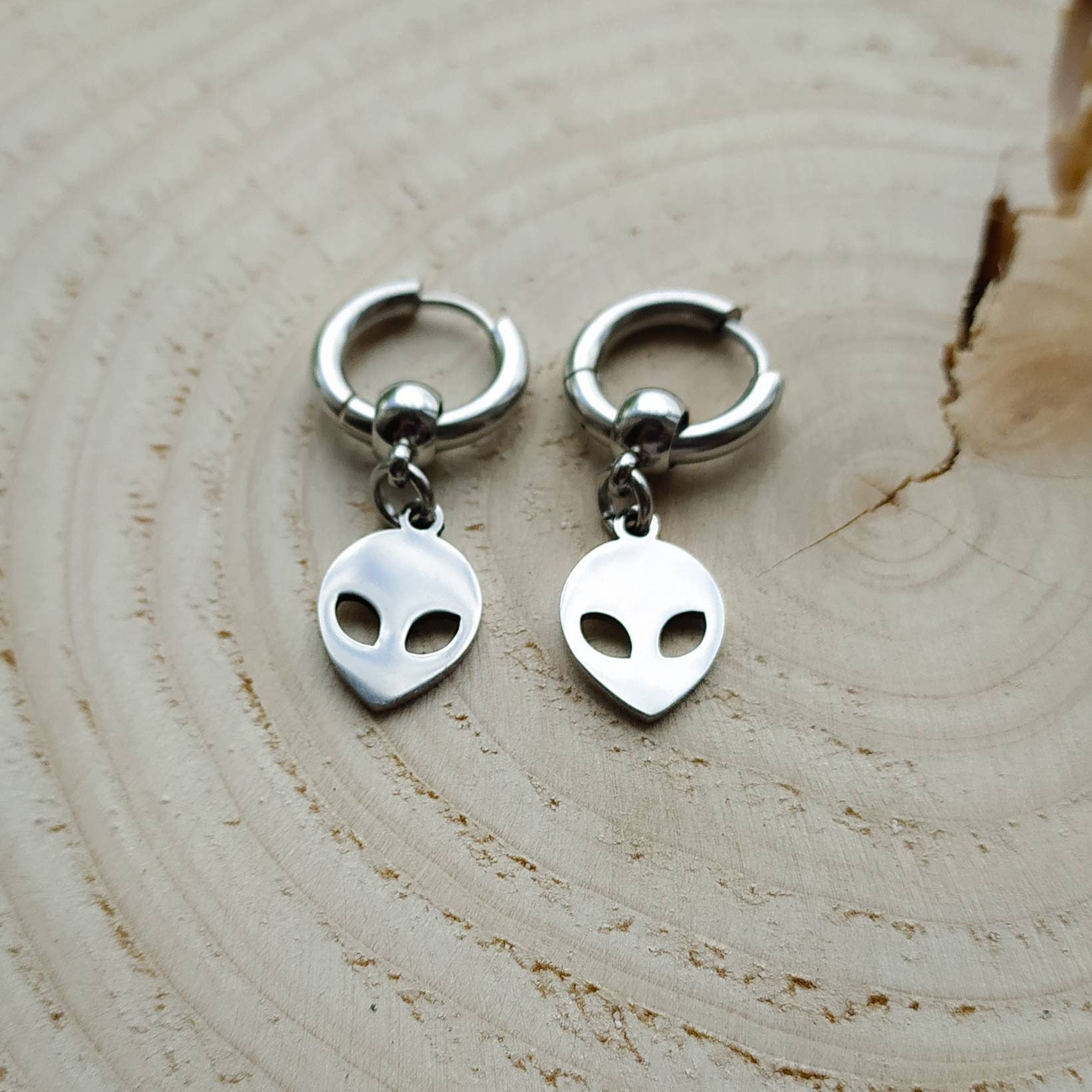 Alien earrings best sale