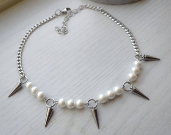 Pearl spike choker necklace, punk necklace, punk jewellery, gothic choker, goth jewelry, faux pearls, spike necklace, womens choker, gifts