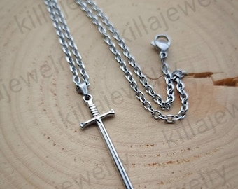 Silver stainless steel sword/dagger necklace in silver