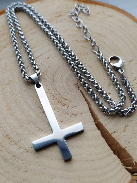 Inverted Cross Chain Necklace, Silver Cross, Gothic Cross, Mens Necklace, Womens Jewelry, Punk Necklace, Gothic Jewelry, Emo, Alternative - Etsy Inverted Cross Chain Necklace, Silver Cross, Gothic Cross, Mens Necklace, Womens Jewelry, Punk Necklace, Gothic Jewelry, Emo, Alternative - Etsy