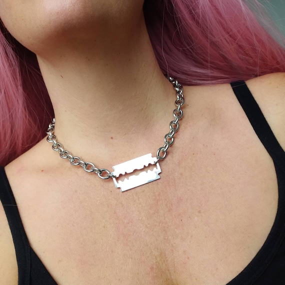 Razor Blade Pendant Chain Choker Necklace