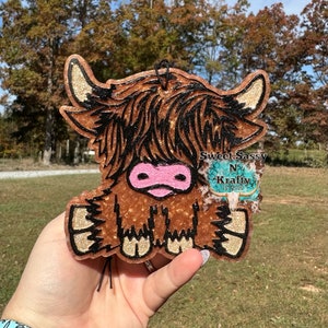 Ambientador para coche con forma de vaca de las Highlands sentada/ Ambientador de vaca adorable/ Ambientador de vaca/ Ambientador de purpurina/ Ambientador de vaca adorable/ Ambientador para coche