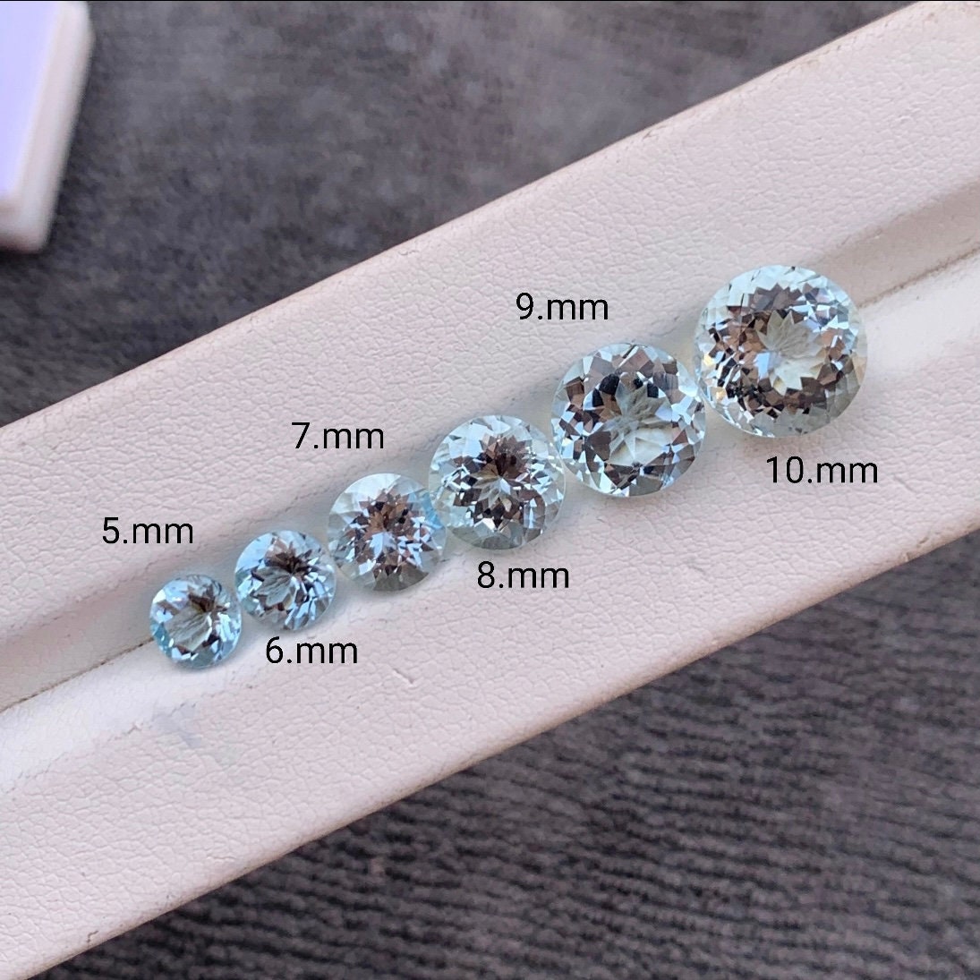 5MM to 10MM AAA Quality Natural Aquamarine Round Cut Stones ,Sparkling Aquamarine Gems for Stunning Jewelry, Faceted Gemstone Round