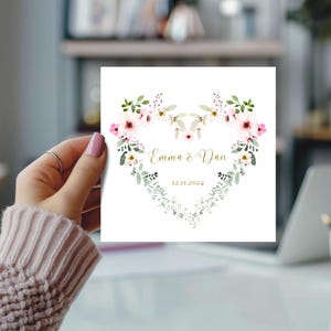 Carte de fiançailles, carte de félicitations de mariage. Carte d'anniversaire. illustration de fleur en forme de coeur