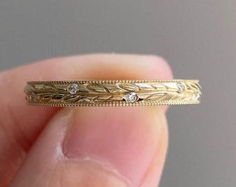 Vintage Art Deco Band, Nature Inspired Wedding Band, Minimalist Ring, Round Moissanite Stone Filigree Stackable Ring, Flush Milgrain Ring