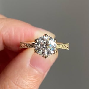 Vintage Style Filigree Ring, Art Deco Ring, Antique 2CT Round Cut Solitaire With Milgrain Engagement Ring, 14K Gold Promise Ring For Her