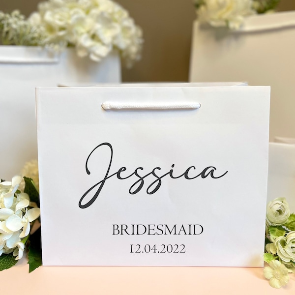 Personalised Wedding Bags/ Gifts Bags / Gift Bag for Special Occasion