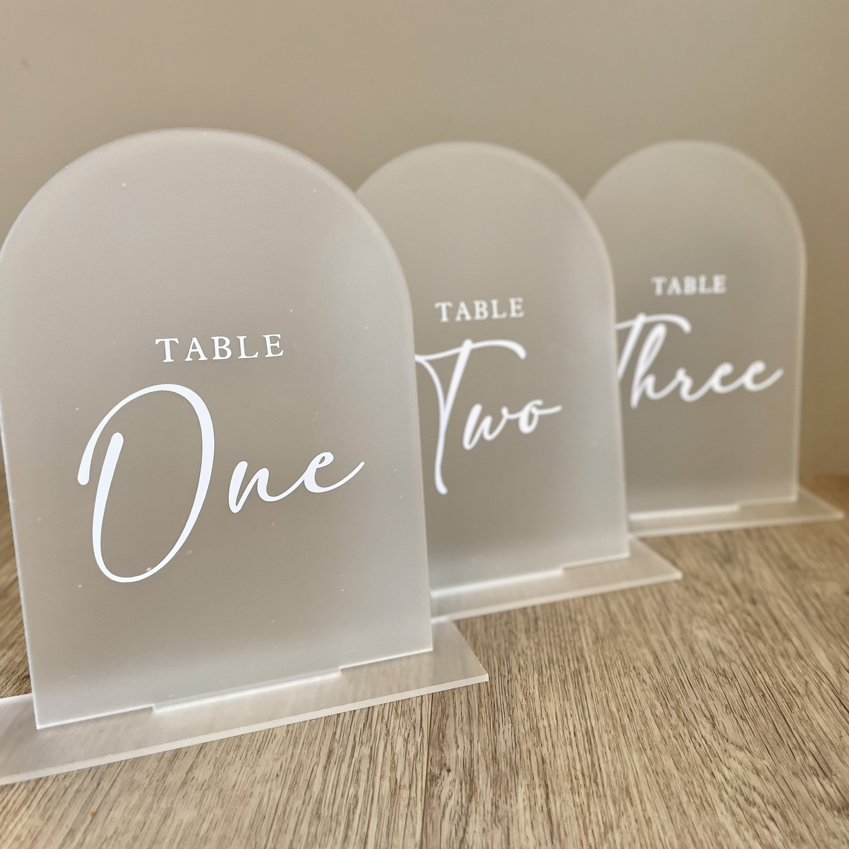Numeri Tavolo Acrilico 1-10 - Segnaletica Moderna Per Ristoranti E Eventi, Bianco - Foto 10