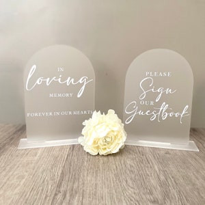 Letreros de boda acrílicos arqueados/ Letreros decorativos de mesa/ Decoración de mesa/ Caligrafía moderna/ Decoraciones de mesa/ Personalizado/ Boda rústica