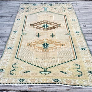 ラグ・カーペット Vintage iranian rug Iranian Rug - Etsy