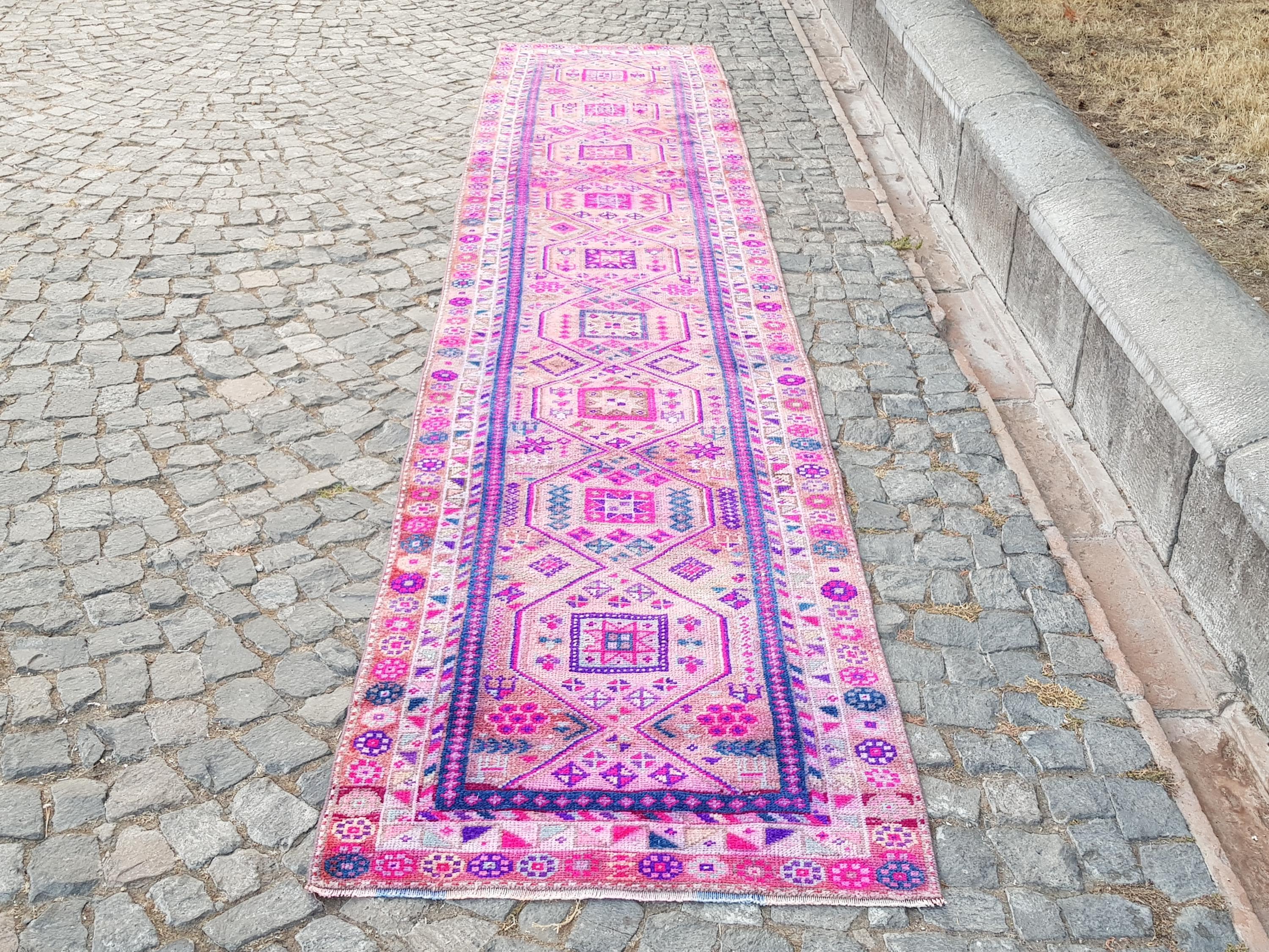 Acme Rug - Etsy Acme Rug - Etsy