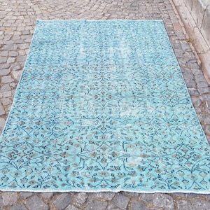 Vintage Turkish Oushak Rug: Blue Anatolian Area Rug (8.1 x 5 ft)