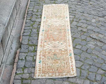 Dywan Vintage Runner: ręcznie tkany z wełny, stonowane pastelowe kolory