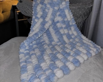 Pom Pom Blankets