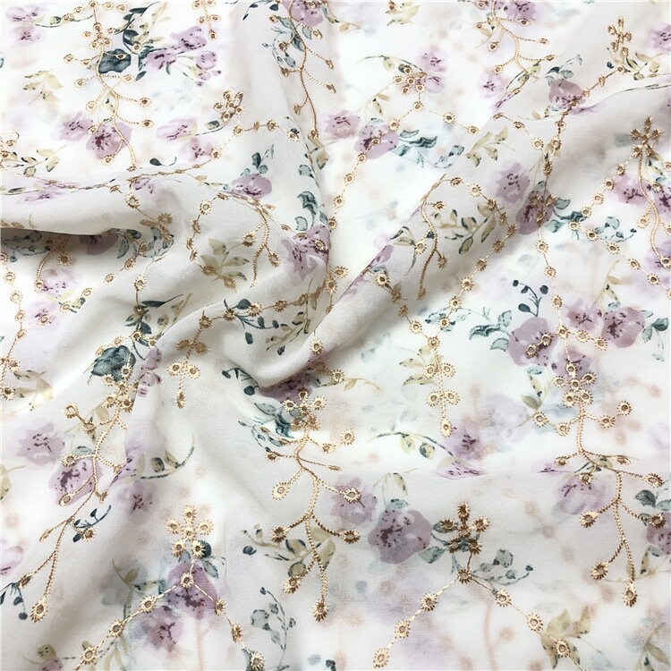 Tessuto Chiffon Con Occhielli Ricamati E Stampa Floreale - Largo 152cm, Taglio 2 Metri