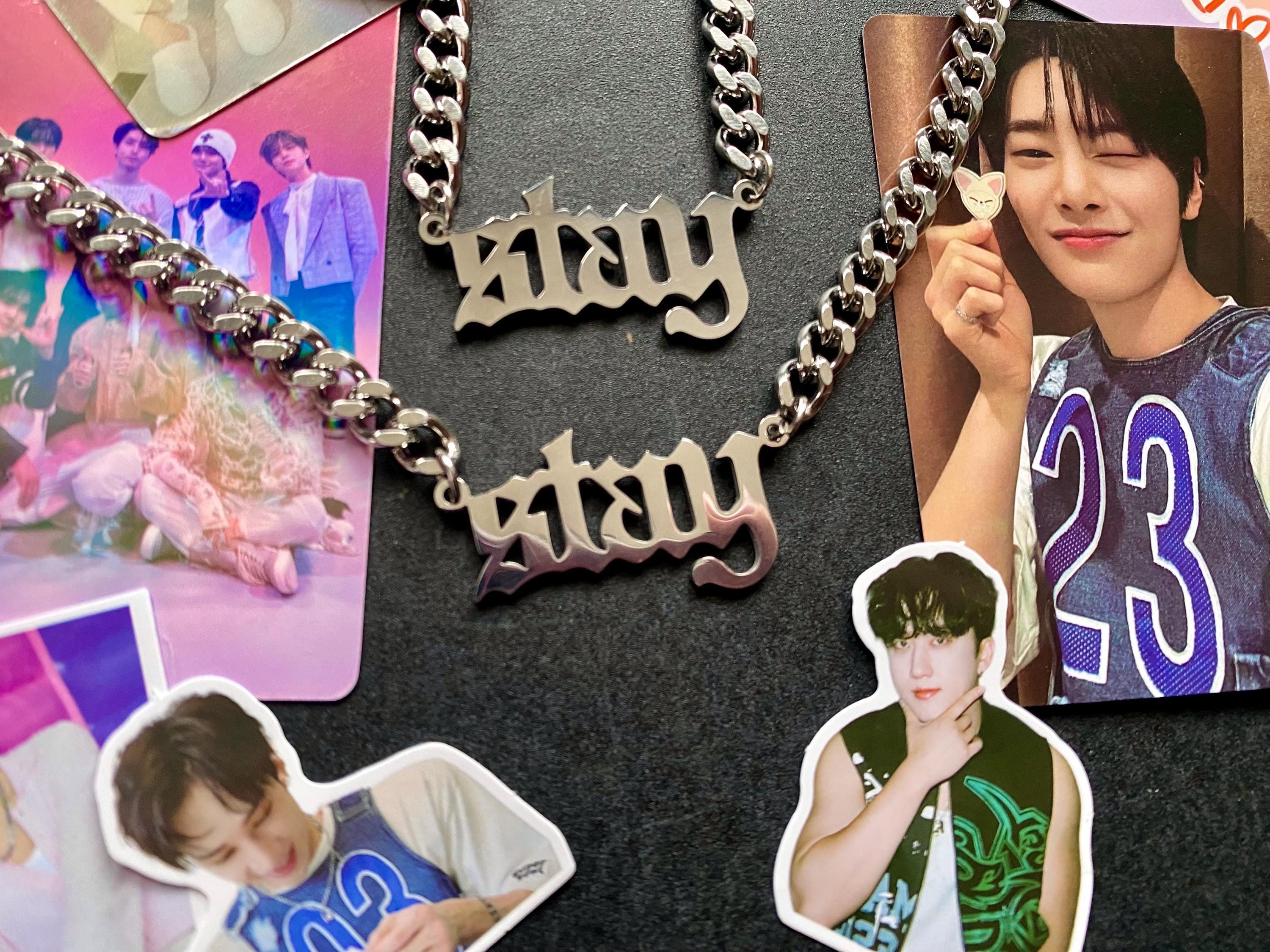 Hyunjin necklace - Etsy Portugal
