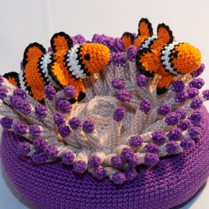 Clownfish with Sea Anemone Crochet Pattern, Amigurumi Fish with Coral, Nino the Clownfish and his Anna the Sea Anemone