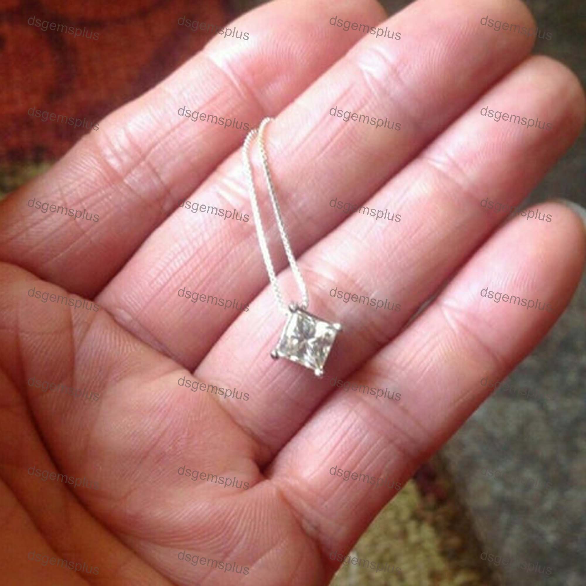 2.1 Ct Square Princess Cut 14K White Gold Solitaire Pendant Necklace 2.1 Ct Square Princess Cut 14K White Gold Solitaire Pendant Necklace