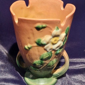 Vintage Roseville Art Pottery - White Rose #980-6&quot; Pink and Green Flaring Vase - 1940