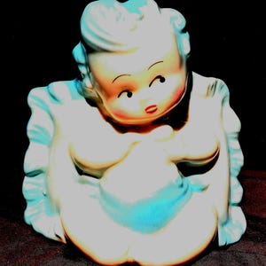 Vintage Hull Art Pottery - Novelties - Pattern #92 - Gloss Blue 5 1/2&quot; Baby with Pillow Planter - 1951