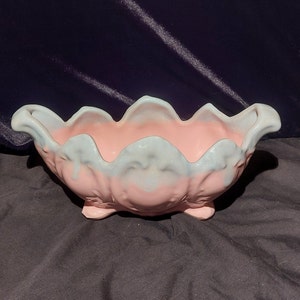 Vintage Hull Art Pottery - Fantasy - Novelties - #36 - Gloss Pink with Gray Foam Trim  - 9 1/4&quot; Victorian Flower Bowl - 1957-1958