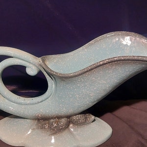 Vintage Hull Art Pottery - Royal - Woodland - #W10 - Gloss Turquoise w/White Spatter & Airbrushed Charcoal Edges - 11&quot; Cornucopia - 1955-&#39;57