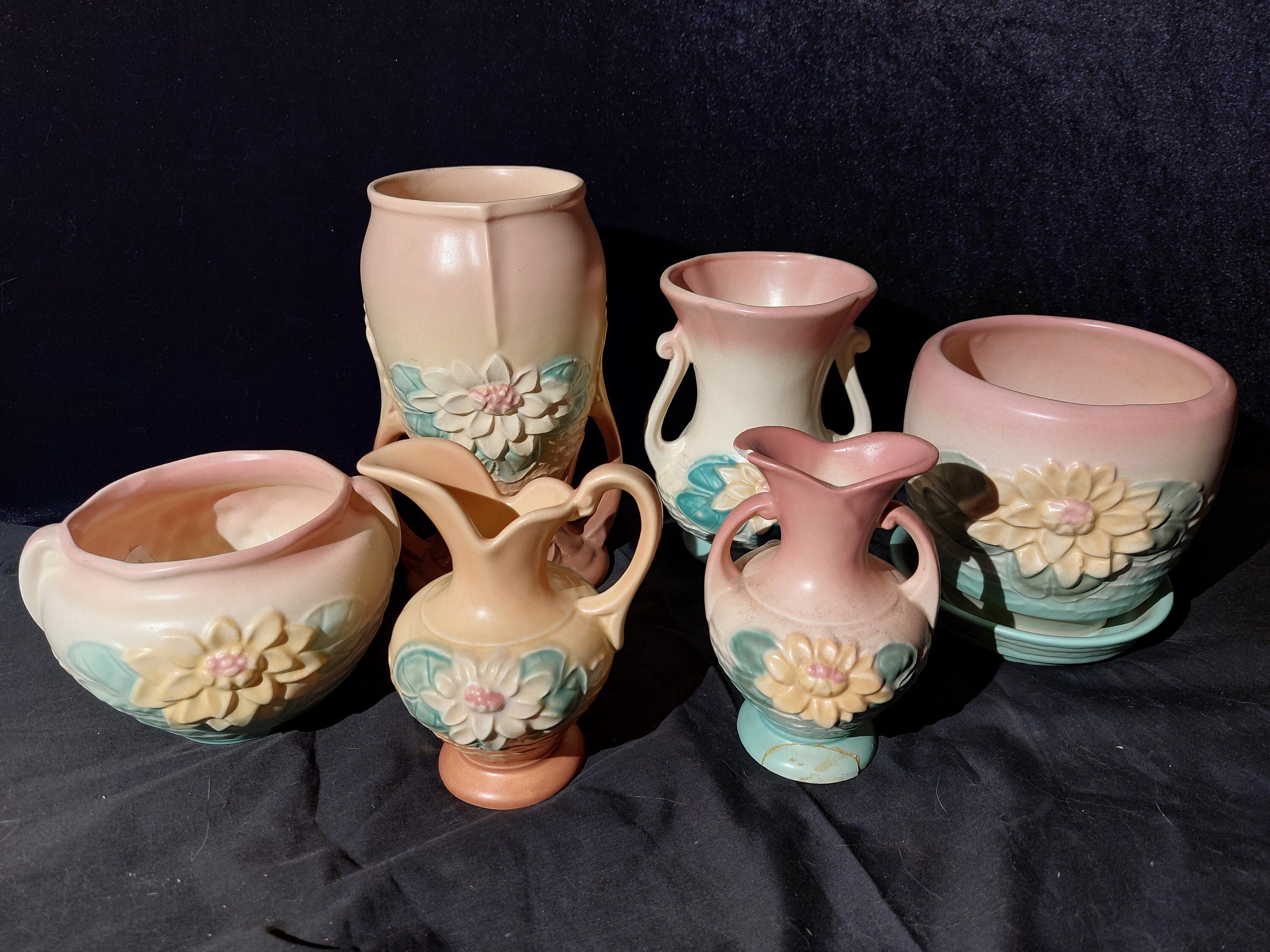 Vintage Hull Art Pottery - Water Lily Pattern #L-4 - Turquoise and