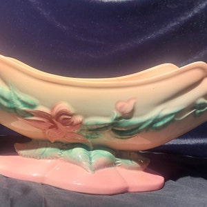 Vintage Hull Art Pottery - Woodland Pattern W-29 - &quot;Hi-Gloss&quot; Pink and Shrimp tinted background - 14&quot; Console Bowl - 1952 to 1954