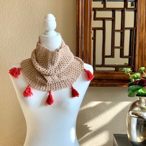Knit Scarf, Scarf Women, Handmade Scarf, Knitted Scarf, Neck Warmer, Gifts for her, Cowl Scarf.