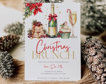 Op de afbeelding: Een kerstbrunch uitnodiging met aquarel illustraties van feestelijk eten en drinken. Het ontwerp bevat een champagnefles, pannenkoeken, een cupcake en een glas champagne. De uitnodigingstekst luidt "Christmas Brunch" en bevat details.