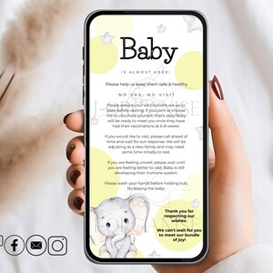 Op de afbeelding: Een smartphone-scherm met een baby-aankondiging in een geel en wit kleurenschema. De aankondiging bevat een cartoon-olifant en de tekst "Baby is almost here! Please help us keep them safe & healthy. No vax. No visit. Thank you for respecting our wishes. We can't wait for you to meet our bundle of joy!"