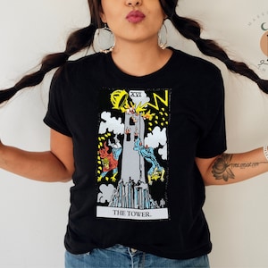 Camisa de cartas de tarô The Tower Dark Academia Gift para leitores de tarô