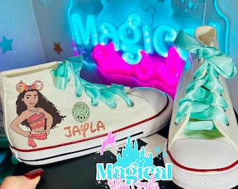 Converse personalizadas de Moana, Converse de princesa personalizadas, Converse personalizadas, Zapatos de princesa