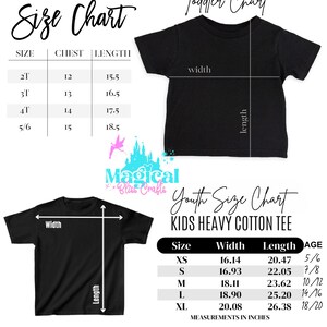 Peut inclure: Tableau des tailles pour t-shirts pour tout-petits et jeunes. Le tableau indique les mesures de la poitrine et de la longueur en pouces pour les tailles de tout-petits 2T, 3T, 4T et 5/6. Le tableau des tailles pour jeunes indique les mesures de la largeur et de la longueur en pouces pour les tailles XS, S, M, L et XL. Le tableau comprend &eacute;galement les tranches d'&acirc;ge correspondantes.