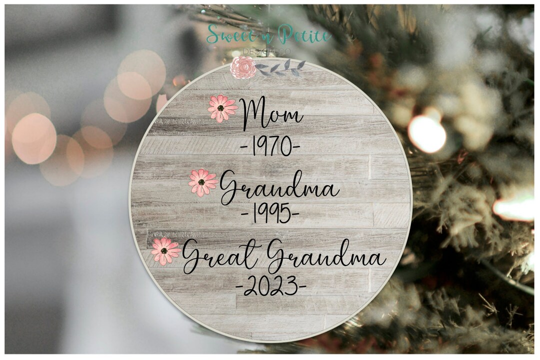 Personalized Mom Est Grandma Est Great Grandma Est Heart Wood Ornament ...