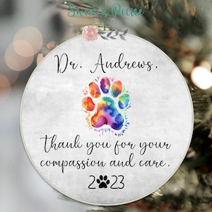 Veterinarian Personalized Ornament, Personalized Vet Gift, Vet Gift, Personalized Gift, Vet Tech Ornament, Veterinarian ornament