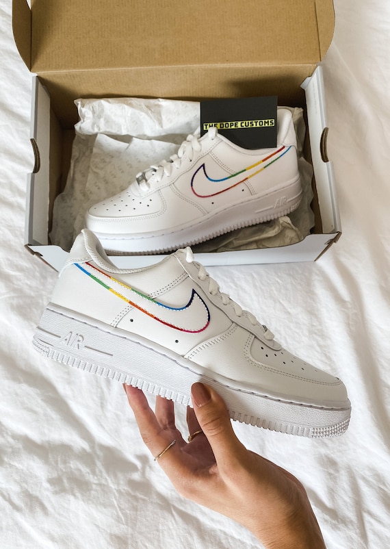 Air Force Sutil Arco Iris España