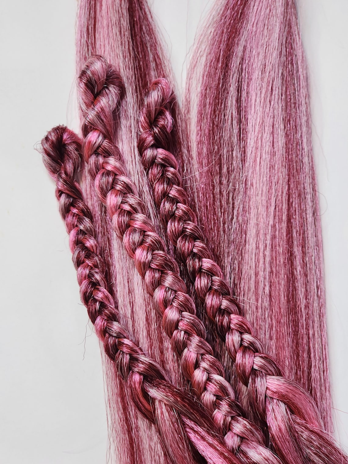 Synthetic Braiding Hair - Candy Pink