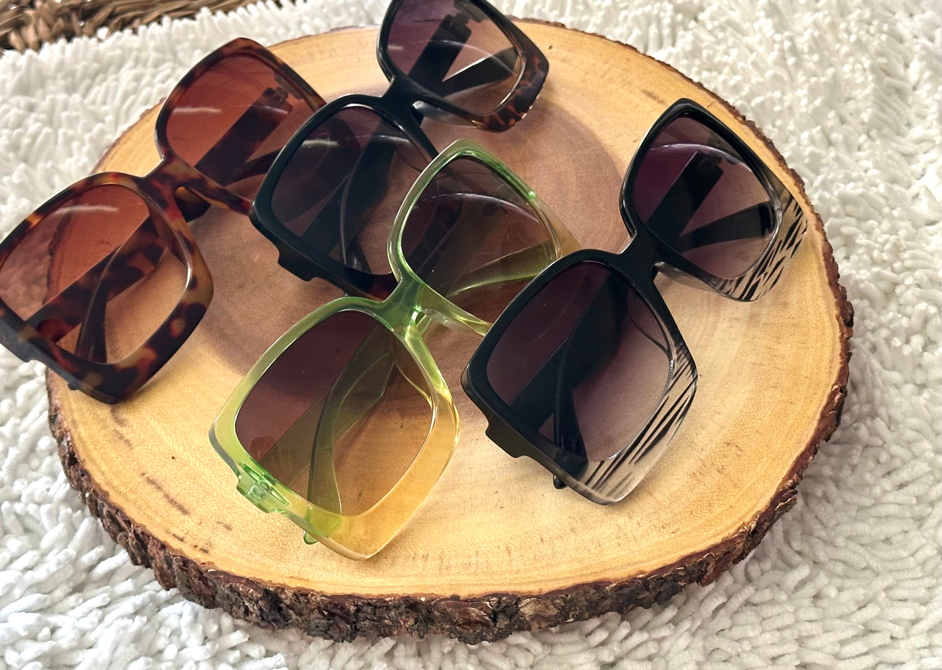 Square Sunglasses with UV Protection, Plastic Frame Men main image 3