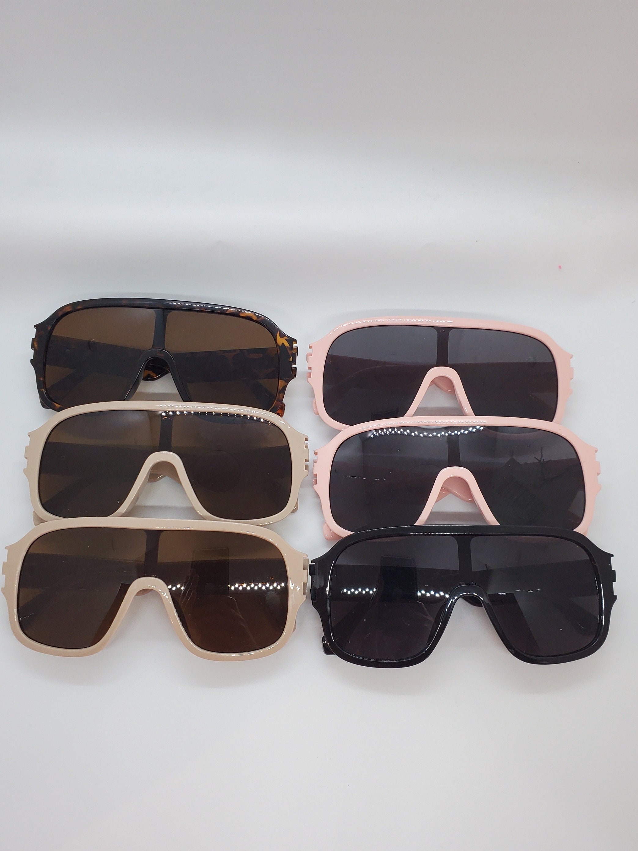 Aviator Shield Sunglasses: Women